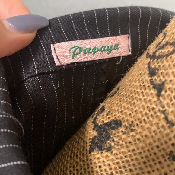 Pinstripe button up - Picture 4 of 4